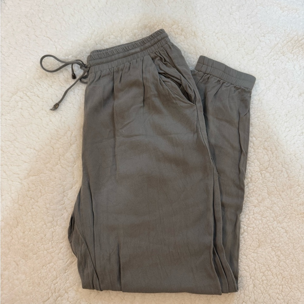 Forever 21 Soft Cargo Joggers